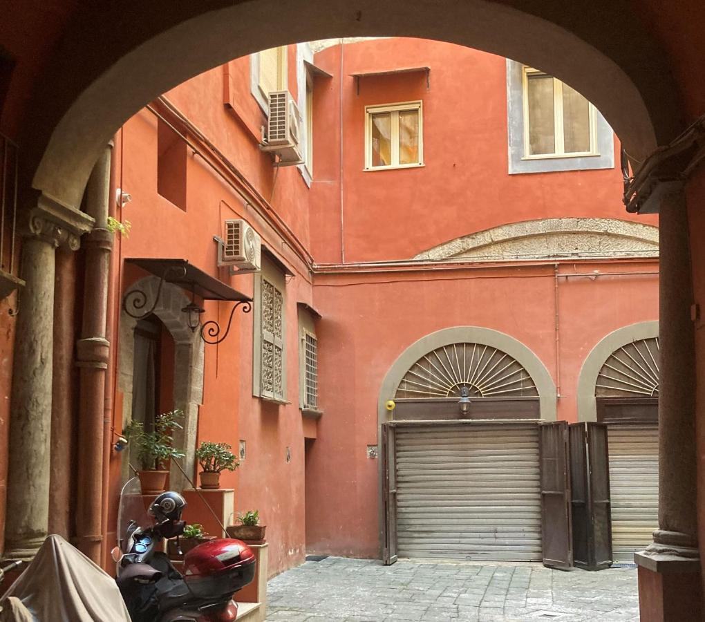 La Casa Blu Nel Cuore Storico Di Napoli Ngoại thất bức ảnh